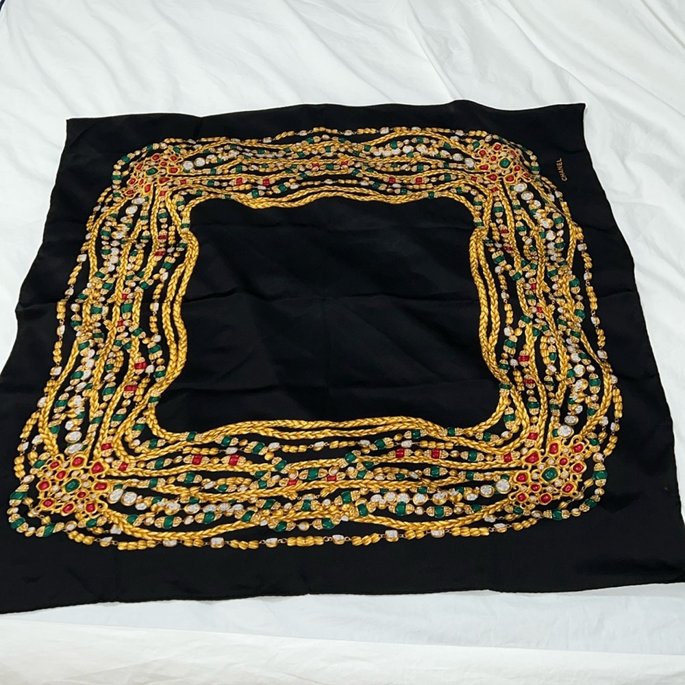 Beautiful Jewel Motif Silk Scart, Chanel.